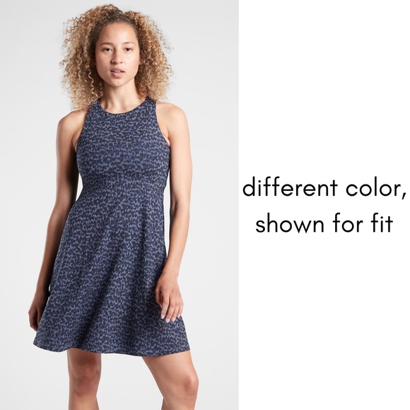 NEW Athleta Santorini Thera Printed Dress Medium - Picture 10 of 17